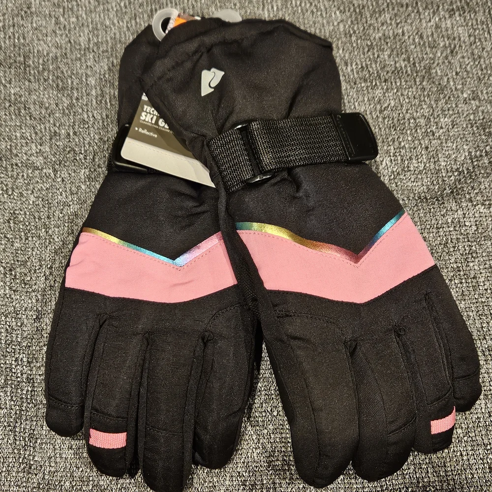 🌭♡Ozark Trail Kids Mittens Black with Pink and Blue Accents